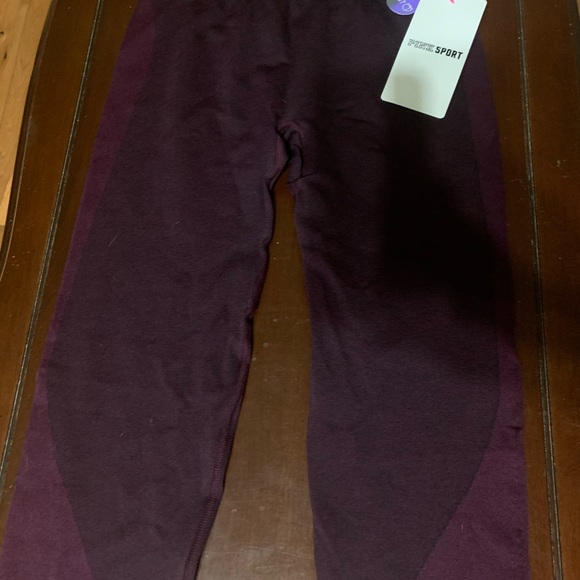 PINK Leggings - Picture 2 of 4